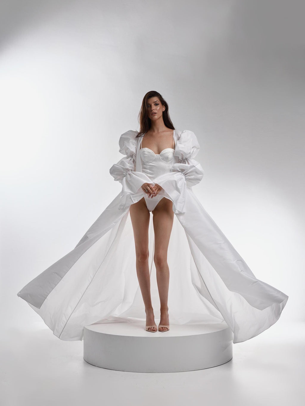 VIVIENNE