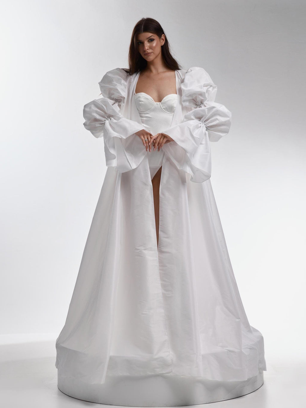 VIVIENNE